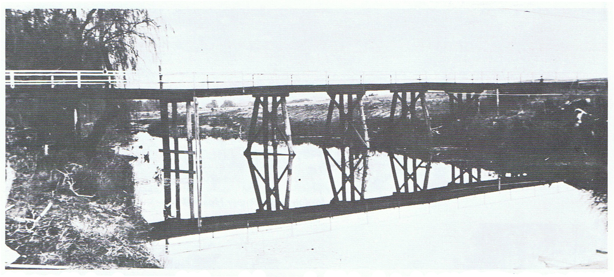 The first Commonwealth Avenue Bridge