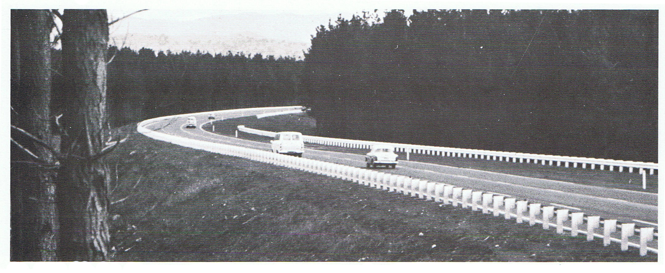 The first carriageway of Tuggeranong Parkway
