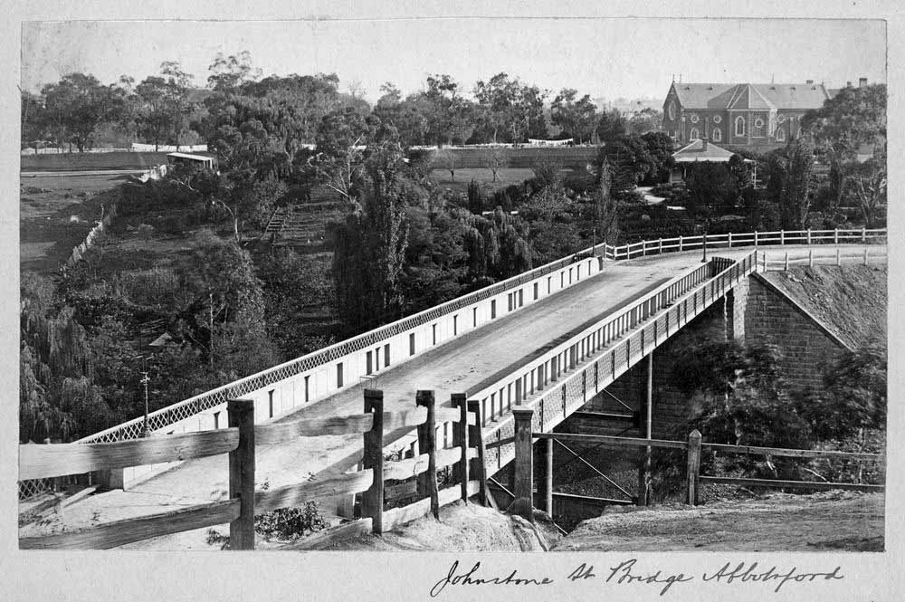 Johnston Street Bridge