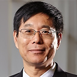 Headshot of Prof Qing-Long Han